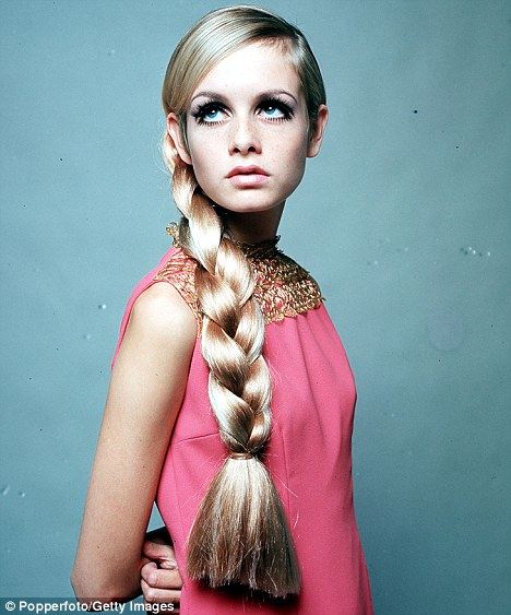 Twiggy นางแบบระดับโลกคนแรกที่จุดประกายสไตล์ อ่อนใสไร้เดียงสา
