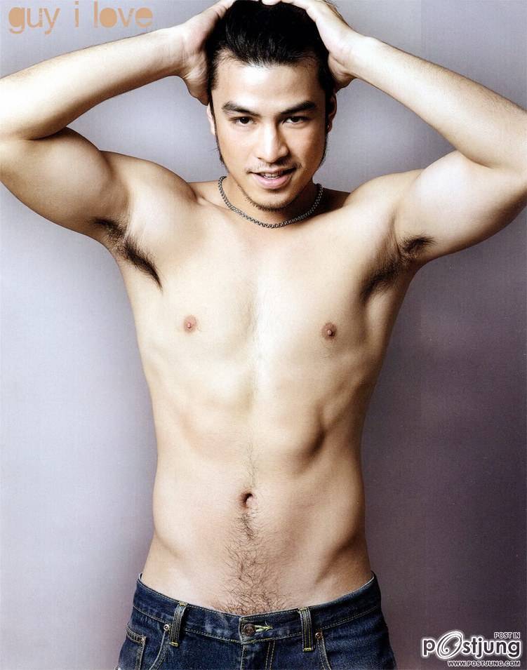 ใต้วงแขนแสนเซ็กซี่