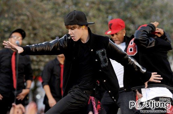 จัสติน ดรูว์ บีเบอร์ (Justin Drew Bieber)