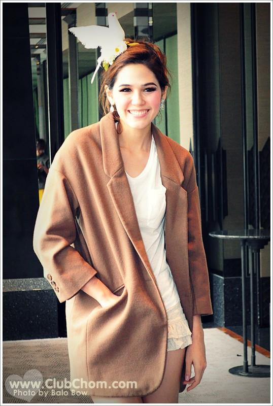 ชมพู่ อารยา ถ่ายรูปแอ๊บแบ๊วน่ารัก