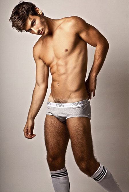 Photoshoot men album 273 Lucas Bernardini