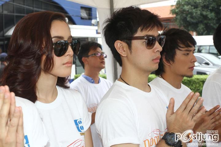 &ldquo;พิงค์กี้&ndash;สาวิกา&rdquo; งานบวงสรวงละคร ทองประกายแสด