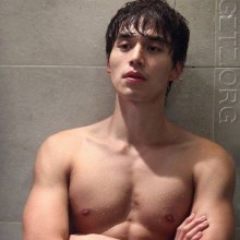 ลี ดอง วุก กลับมาจากทหารแล้วคร๊าบ By Chay-ake