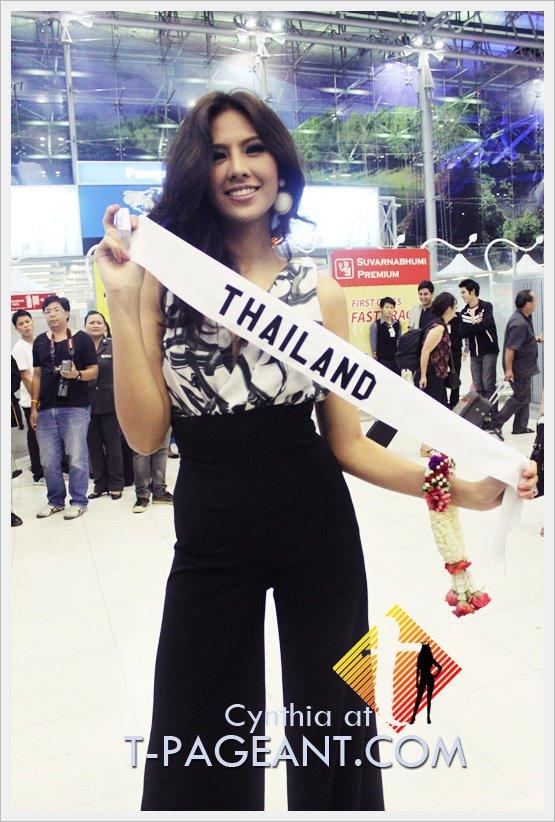 ฟ้า ชัญษร ภาพจากสนามบินคืนนี้ พร้อมบินไปประกวดสู้บราซิล