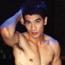 ็HM นายแบบเก่าแล้วครับ แต่ผมว่าหล่อดีครับ