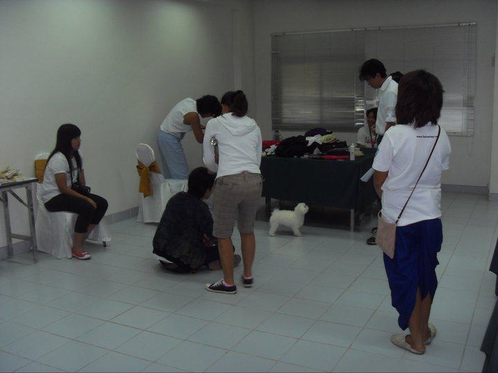 โตโน่ ถ่ายรายการที่นี่หมอชิต @ ม.ราชภัฏสวนดุสิต