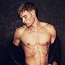 เสิร์ฟฝรั่งเซ็กซี่เที่ยงนี้