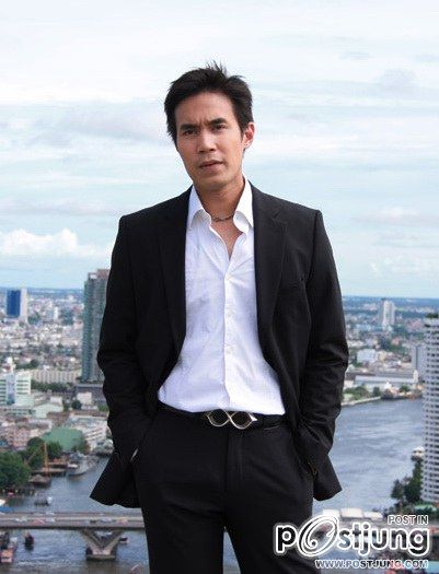 ดอม เหตระกูลดาราหล่อล่ำไม่เปลี่ยน