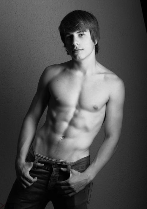 ยั่วยวนใจหนุ่มฝรั่งหุ่นล่ำ