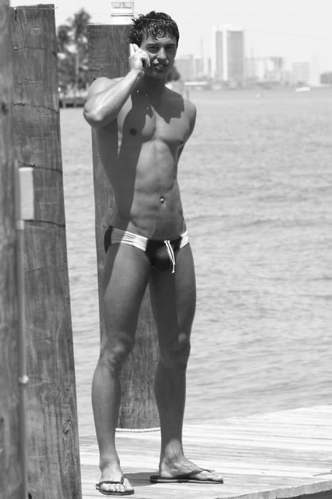 ยั่วยวนใจหนุ่มฝรั่งหุ่นล่ำ