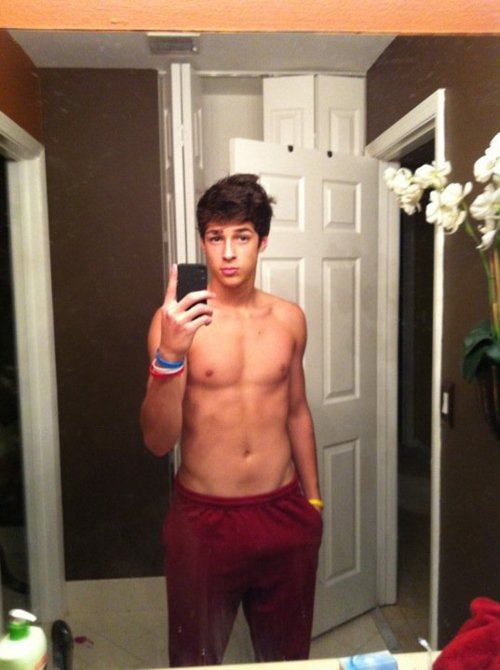 ยั่วยวนใจหนุ่มฝรั่งหุ่นล่ำ