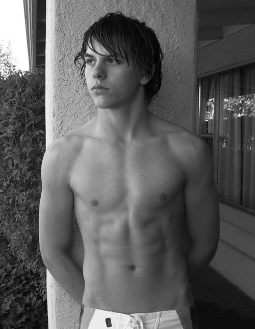 ยั่วยวนใจหนุ่มฝรั่งหุ่นล่ำ