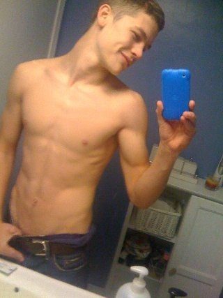 ยังไม่เบื่อโพสเรื่อยๆ