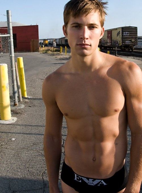 หยุดโพสได้ไงน่ากินขนาดนี้