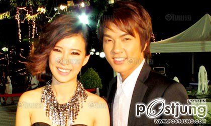 เบลล์ (girly berry) แบงค์ (black vanilla)