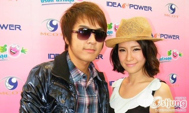 เบลล์ (girly berry) แบงค์ (black vanilla)