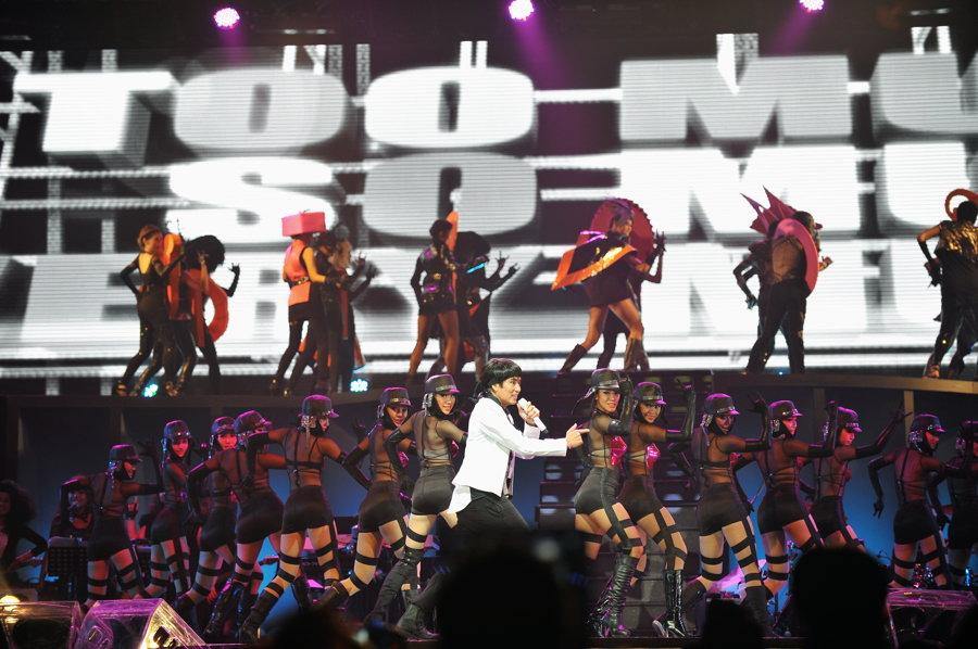 คอนเสิร์ต เบิร์ด อาสาสนุก Encore Plus