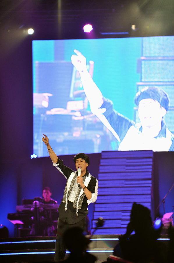 คอนเสิร์ต เบิร์ด อาสาสนุก Encore Plus