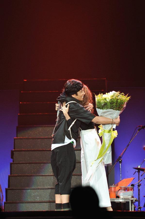 คอนเสิร์ต เบิร์ด อาสาสนุก Encore Plus