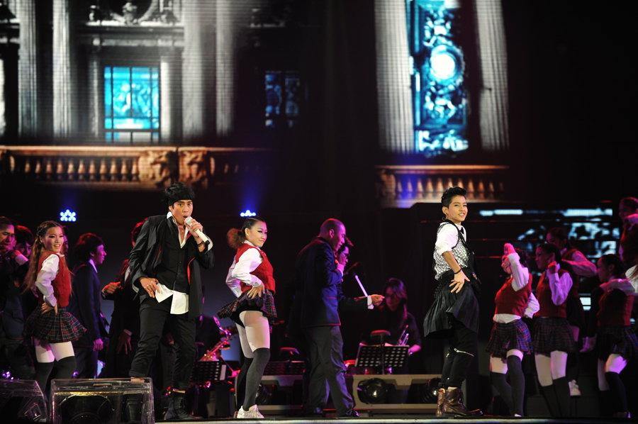 คอนเสิร์ต เบิร์ด อาสาสนุก Encore Plus