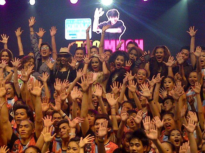 คอนเสิร์ต เบิร์ด อาสาสนุก Encore Plus