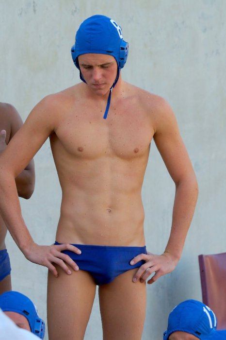 หุ่นนักกีฬา