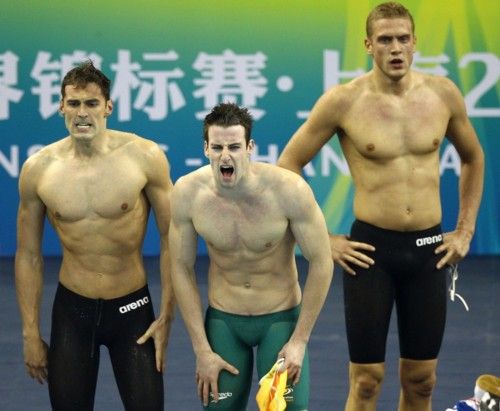 หุ่นนักกีฬา