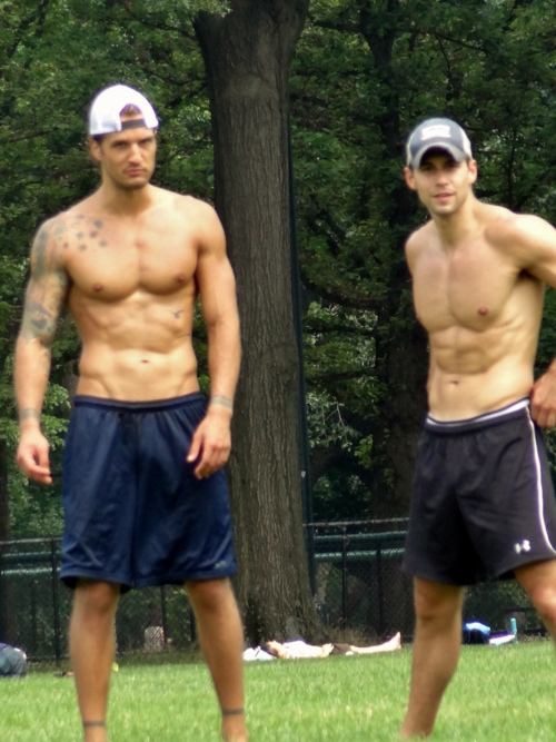 หุ่นนักกีฬา