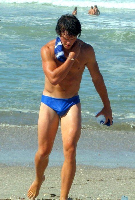 หุ่นนักกีฬา