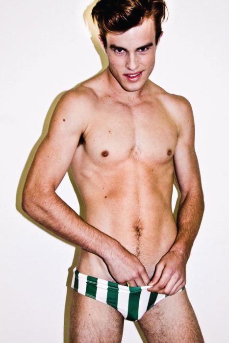 หุ่นนักกีฬา