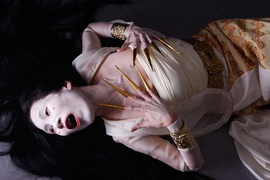 รัดเกล้า จัดเต็มบทคนทรงใน อุโมงค์ผาเมือง