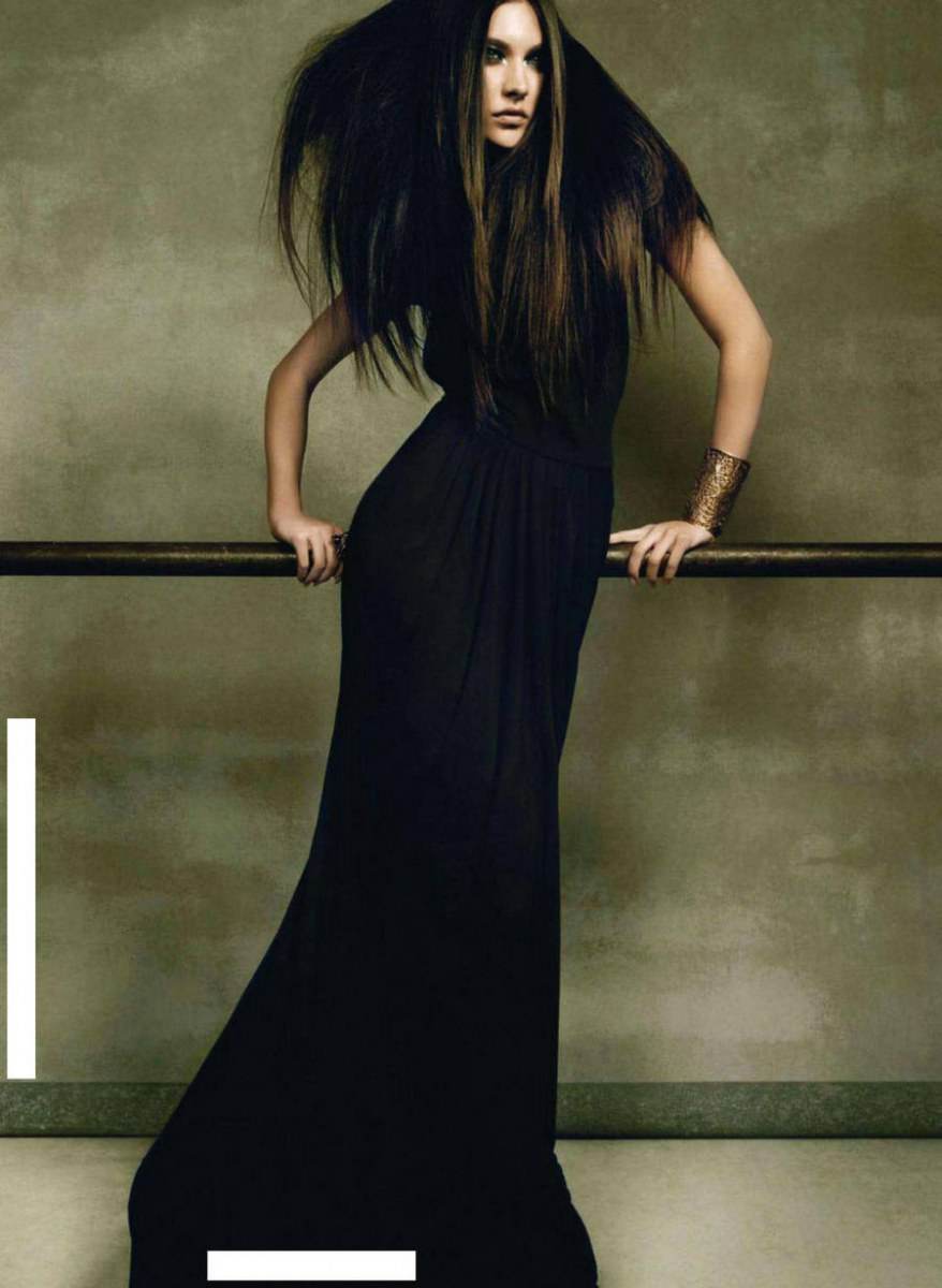 Jacquelyn Jablonski @ Harper&rsquo;s Bazaar Spain September 2011