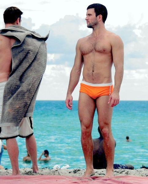 อู้งานมาดูหนุ่มเซ็กซี่กันครับ