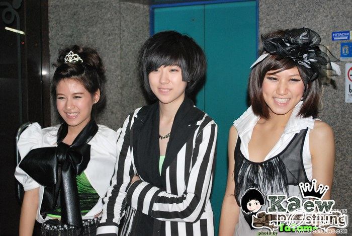 เฟย์ พรปวีณ์ นีระสิงห์