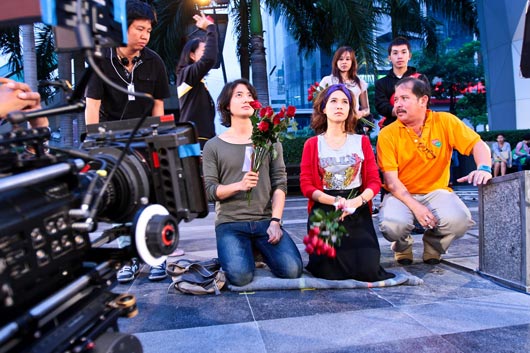 เป้ - พลอย พร้อมใจเทคิว 30+ หนังรักอารมณ์บวกบวก