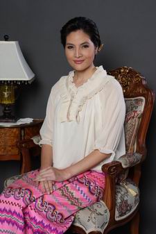 นักแสดง ละคร รอยไหม