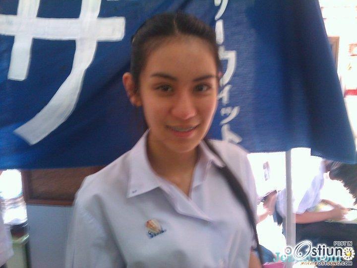 ขนมจีน กุลมาศ ลิมปวุฒิวรานนท์