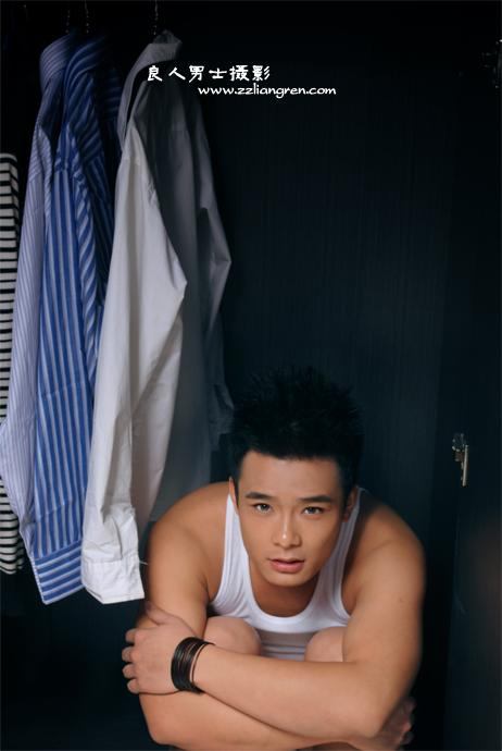 Photoshoot men album 297