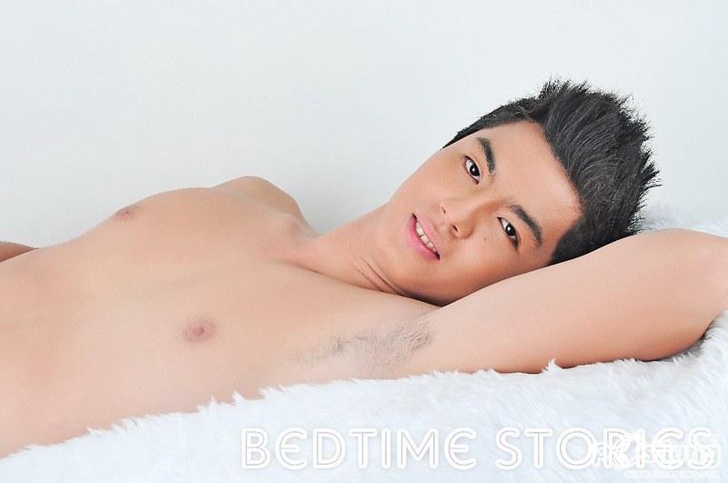 ดาราหนุ่มปินอยเขานิยม ล่ำแบบนี้