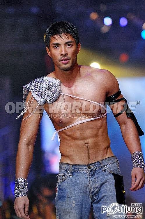 ประกวดบ้านเค้าบ้านเราอยากดู