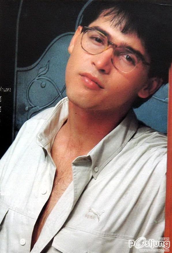 แว่นตากับหนุ่มหล่อ