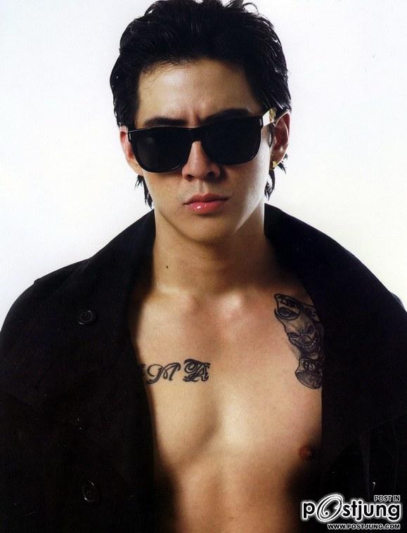 แว่นตากับหนุ่มหล่อ