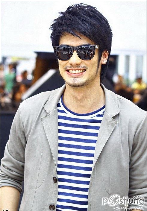 แว่นตากับหนุ่มหล่อ 2