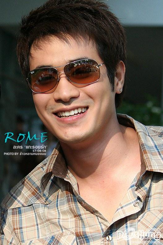 แว่นตากับหนุ่มหล่อ 2