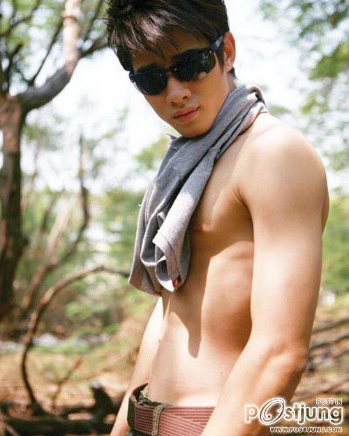 แว่นตากับหนุ่มหล่อ 2