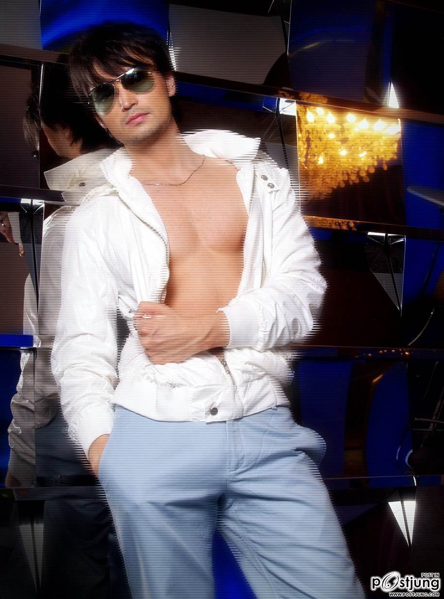 ภาพหนุ่มหล่อที่เก็บสะสม