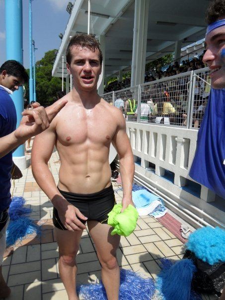 โหย นักกีฬาทางน้ำ