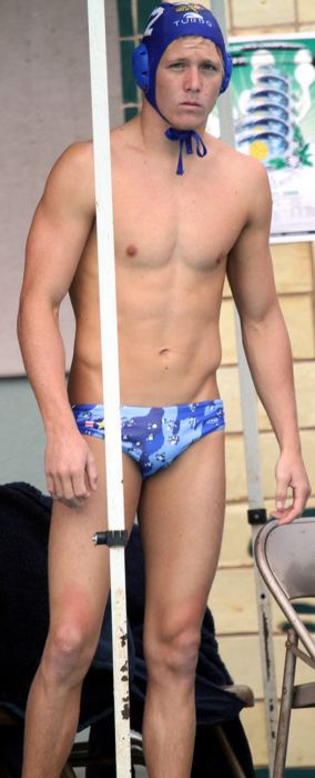 โหย นักกีฬาทางน้ำ