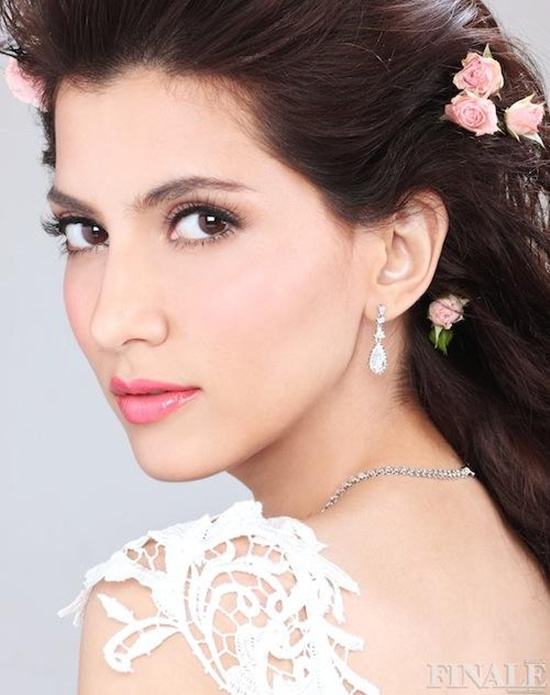 FINALE WEDDING MAGAZINE vol.1 no.2 August- October 2011