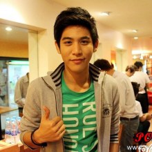 พอร์ช ในงาน the pizza company งาน เปีดเมนูใหม่ ไก่กร๊อบกรอบ(crunchy crispy wings)